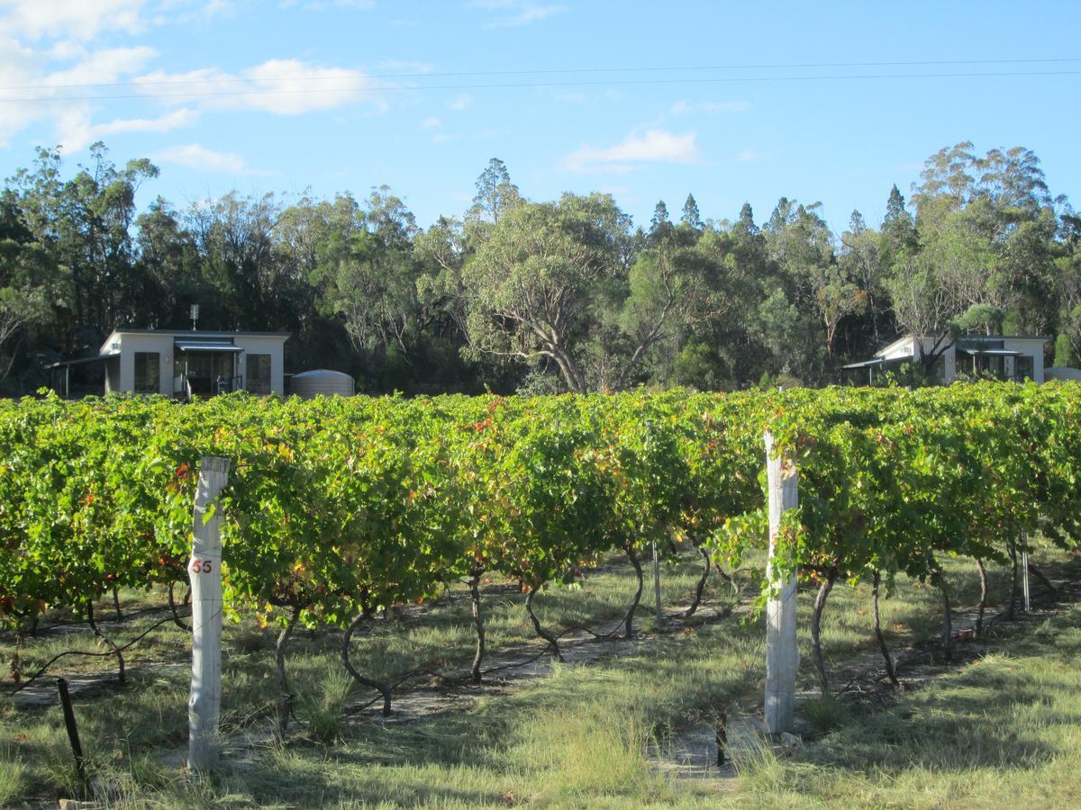 Just Red Wines Cabins Ballandean Luaran gambar